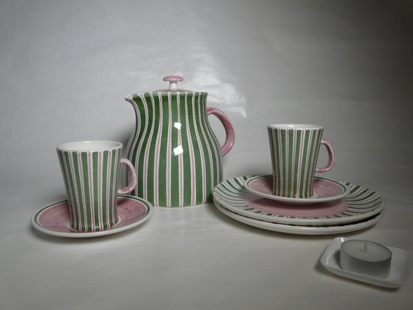 Hedwig Bollhagen Set aus Tasse und Untertasse rosa-grün